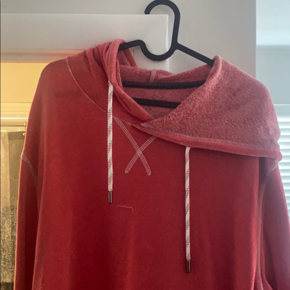 Buckle super soft sweater